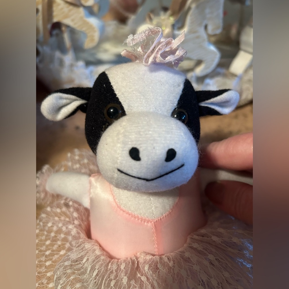 Vintage Russ Berrie Katrina Ballerina Cow 12”